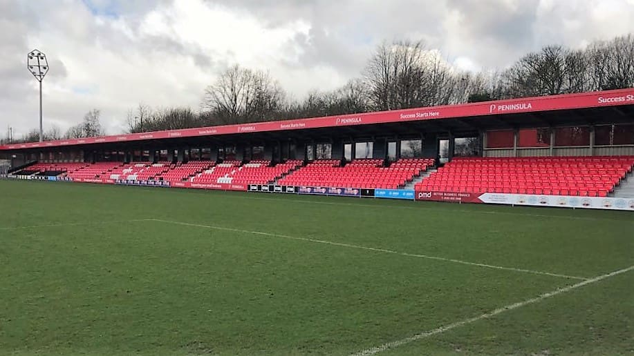 Lot De 2 Aimants Réfrigérateur – Salford City FC – Acrylique – Fait Main UK